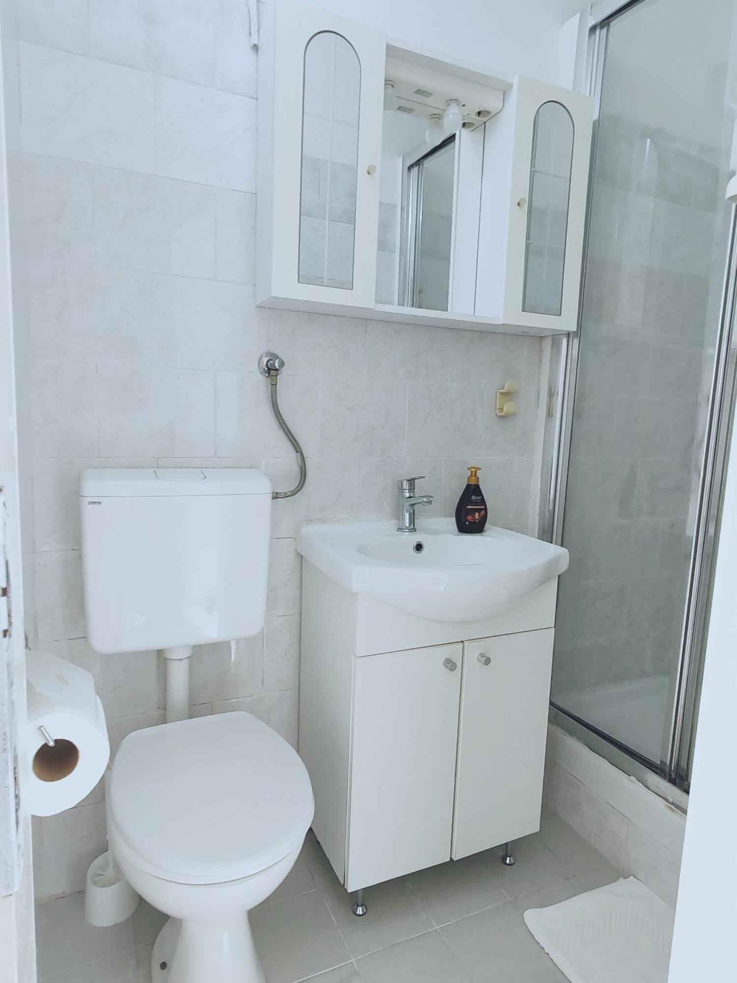 Marko Apartment โรวีน ภายนอก รูปภาพ