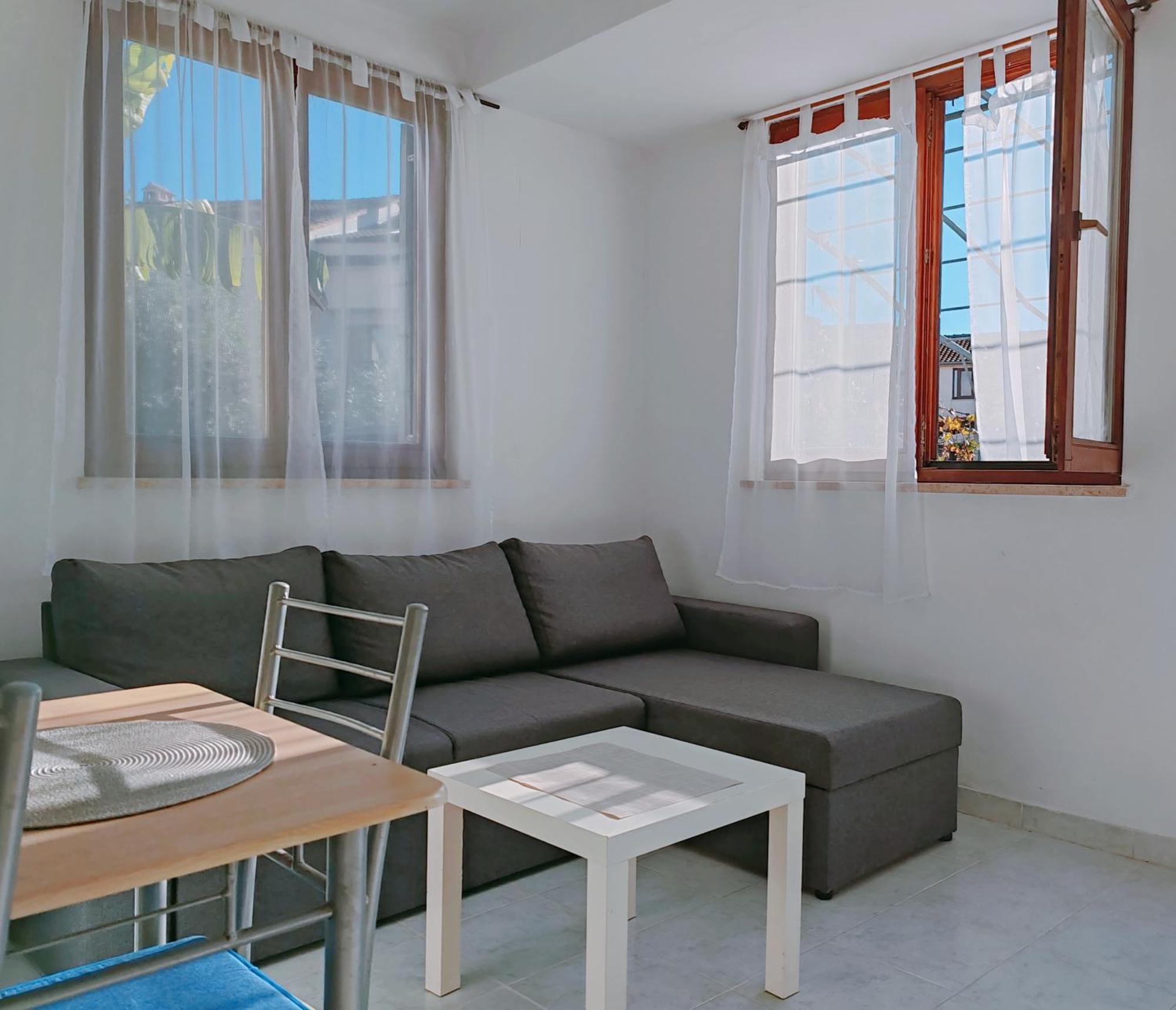 Marko Apartment โรวีน ภายนอก รูปภาพ